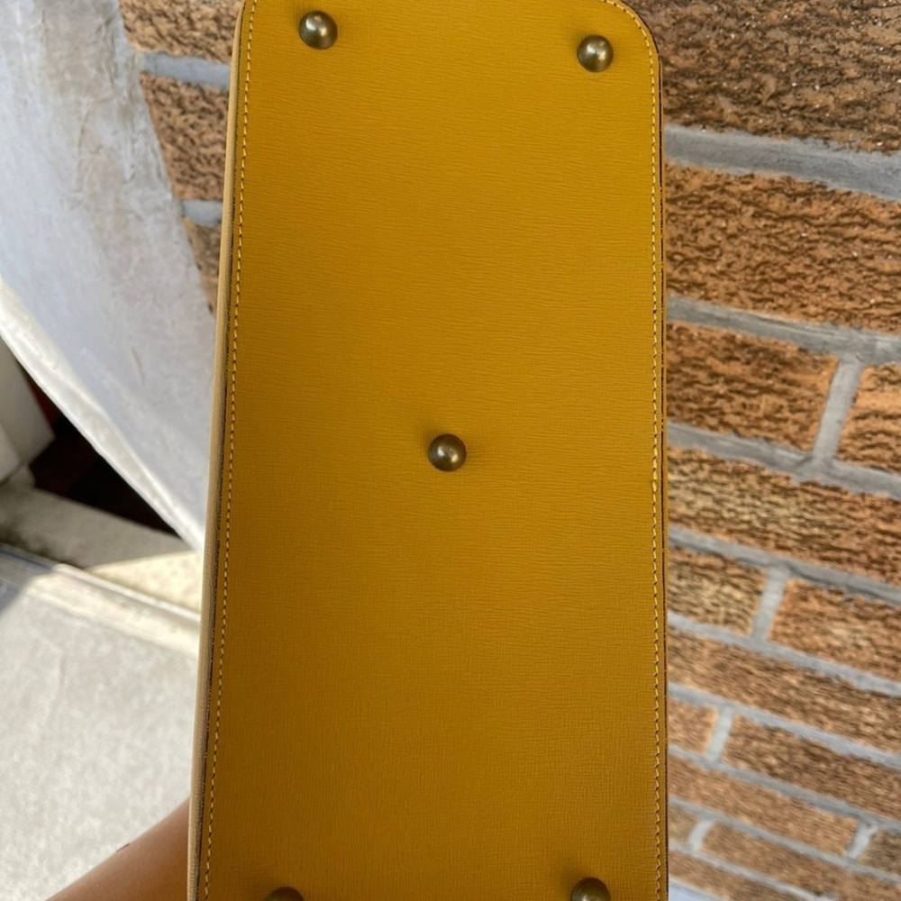 FLOTO MUSTARD YELLOW ITALIAN LEATHER SATCHEL - Picture 10 of 10
